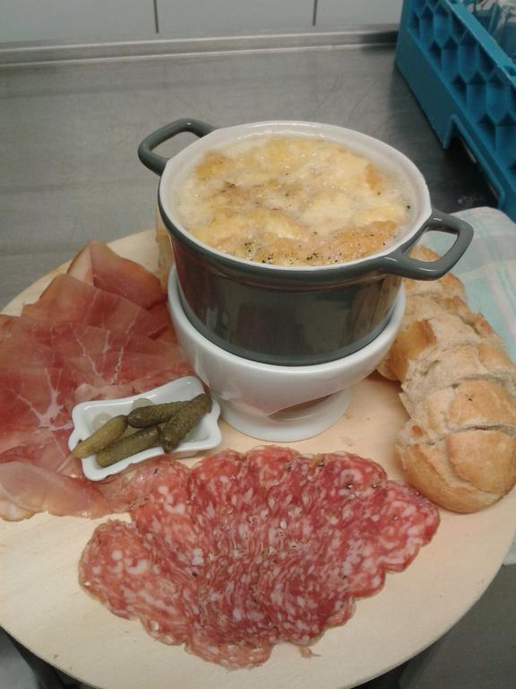 Sainte-Ode 拉瓦奇里旅馆酒店 外观 照片